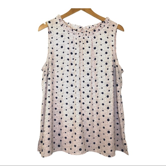 SOLD EUC Talbots Pink W/ Navy Blue Polka Dots Shell Top - Picture 2 of 7